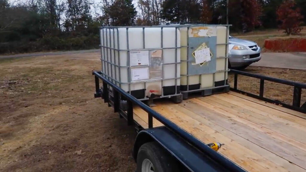 Two IBCs on a trailer.